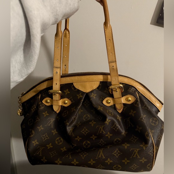 MUST GO: LOUIS VUITTON Monogram Tivoli GM - Picture 1 of 8